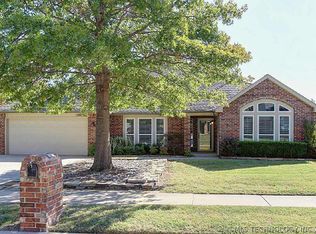 11207 S 94th East Ave, Bixby, OK 74008