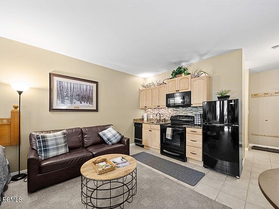 2nd image of 2305 Sidewinder Dr #907