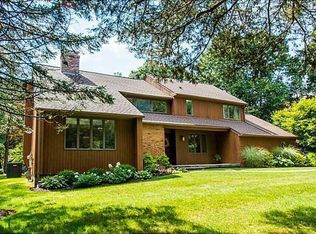 47 Briarbrook Dr, Warwick, RI 02818