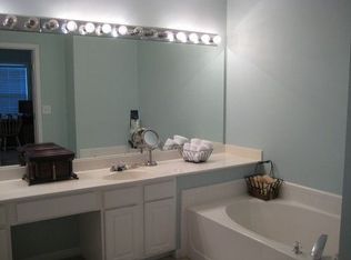 2604 Timbercreek Cir, Roswell, GA 30076