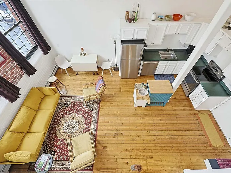 30 Lincoln St #215 — Photo 8