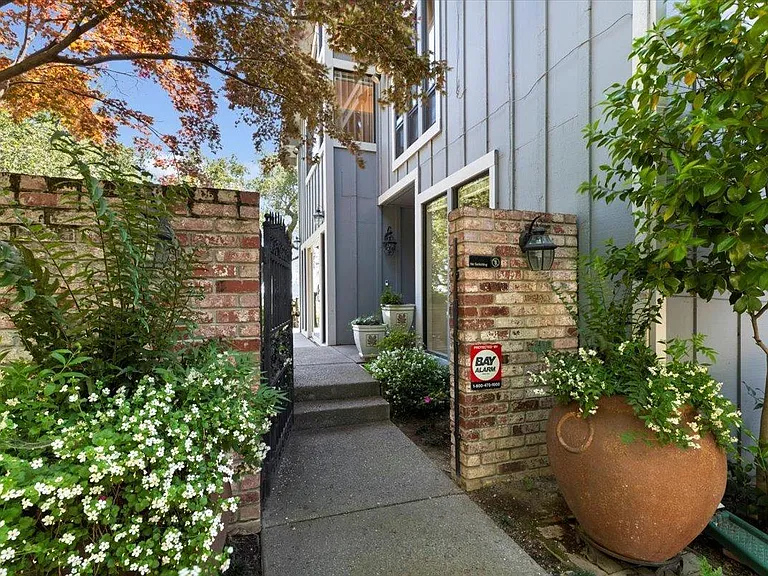 3920 Ridge St — Photo 38