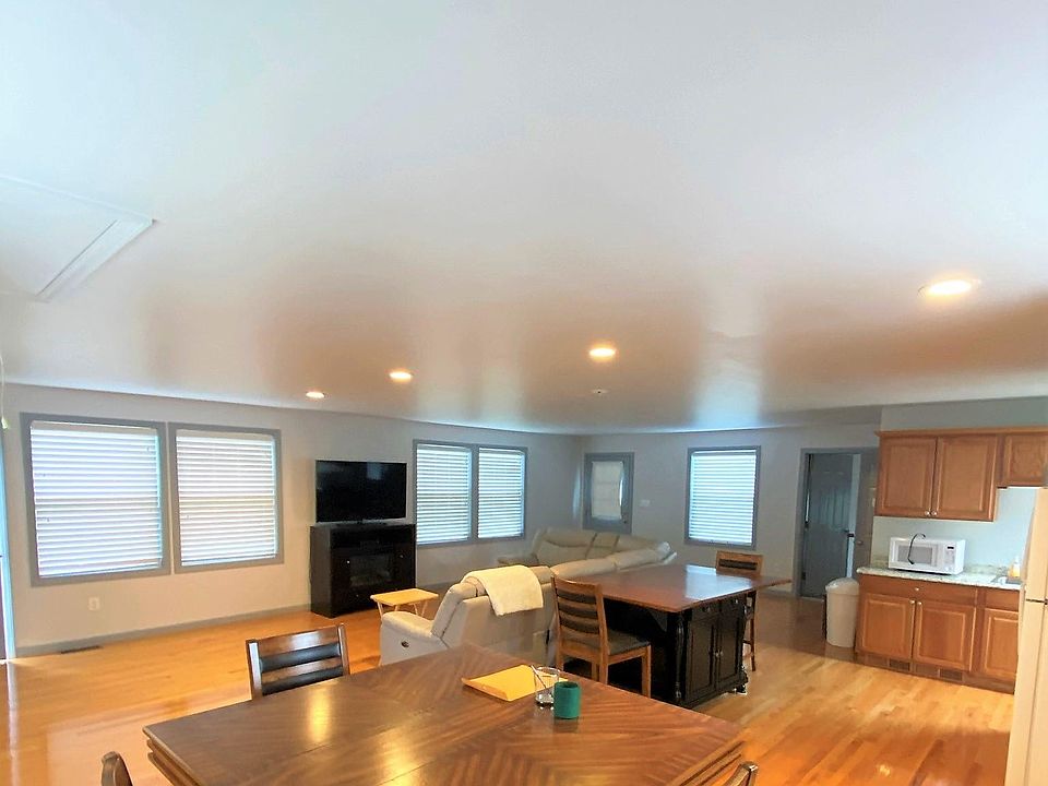 206 Hingham St Rockland MA Zillow