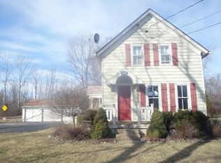 2426 Newman Rd N, Racine, WI 53406