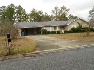 412 Oasis Dr, Dublin, GA 31021