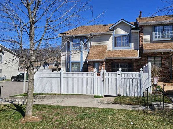 40A Lovell Ave