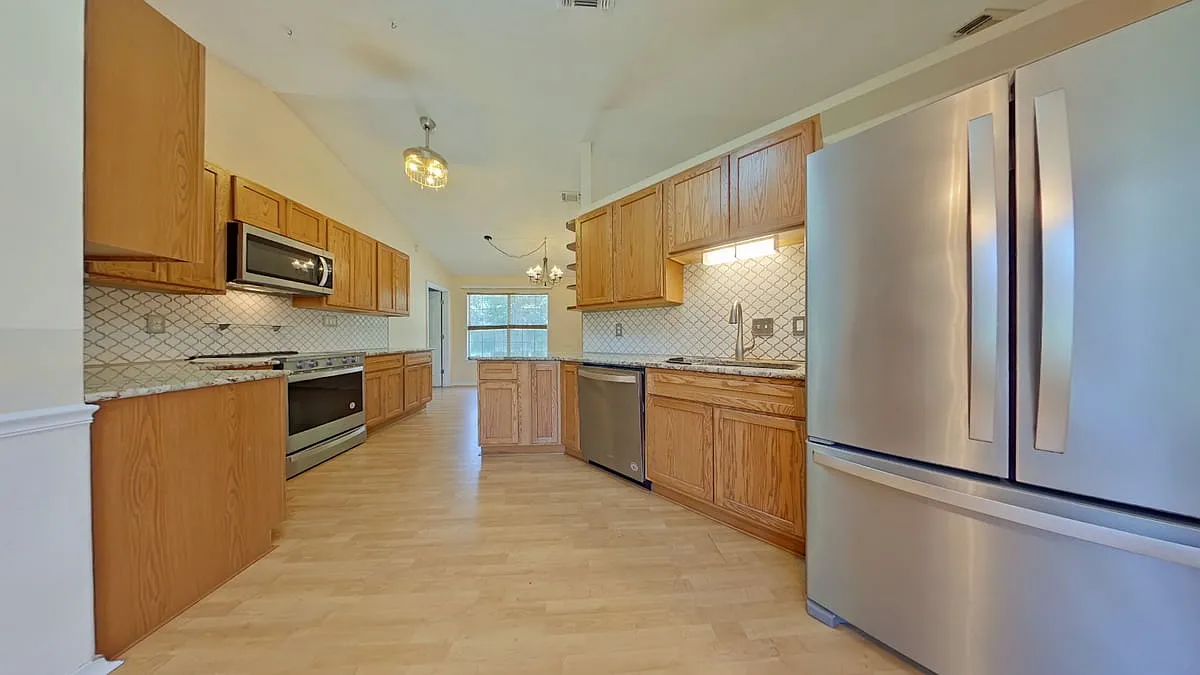 3341 Marion Oaks Way — Photo 4