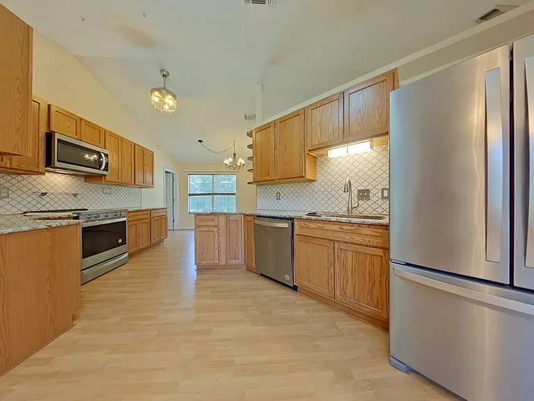 3341 Marion Oaks Way — Photo 10