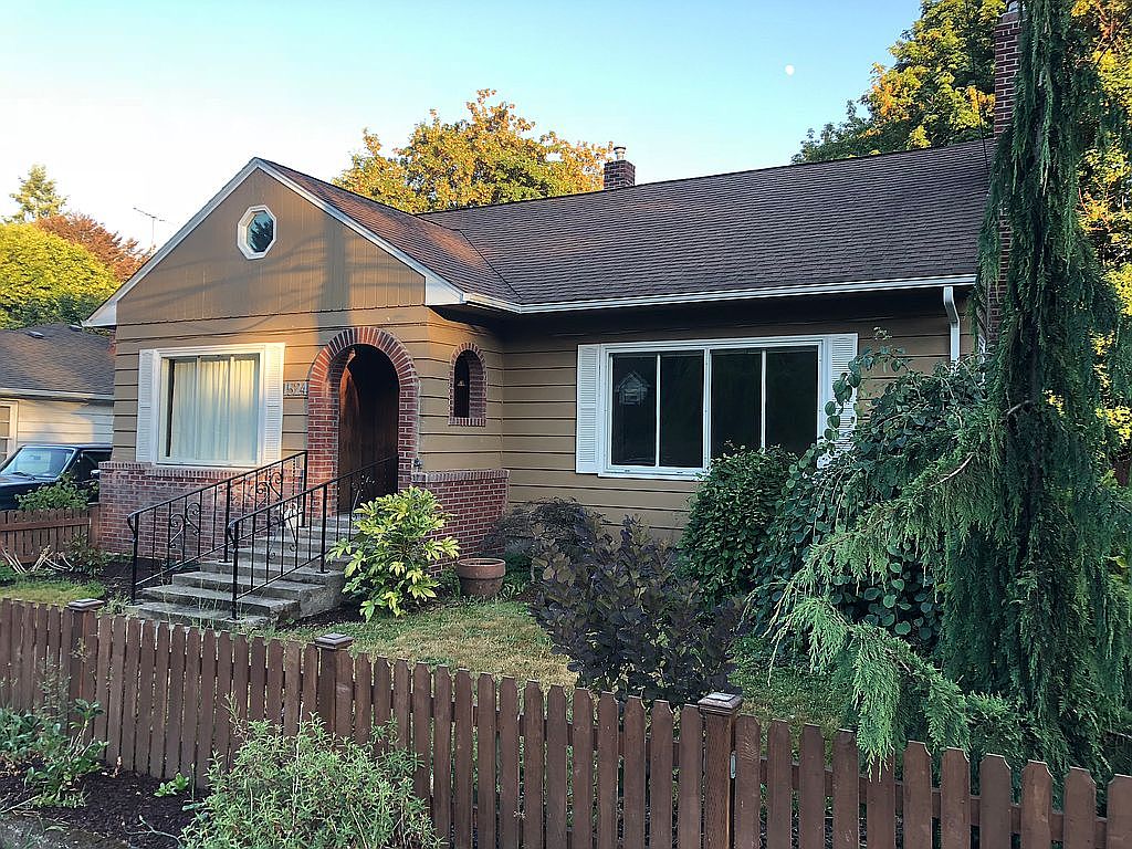 1524 Holly St, West Linn, OR 97068 Zillow