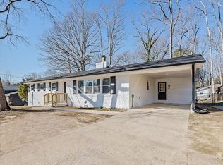 515 SE Maynard Rd, Cary, NC 27511