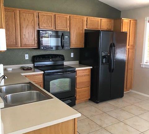 3rd image of 3730 W Melinda Ln