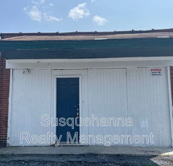 134 College Ave — Photo 12