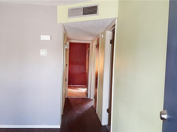 3rd image of 249 Yolanda Dr