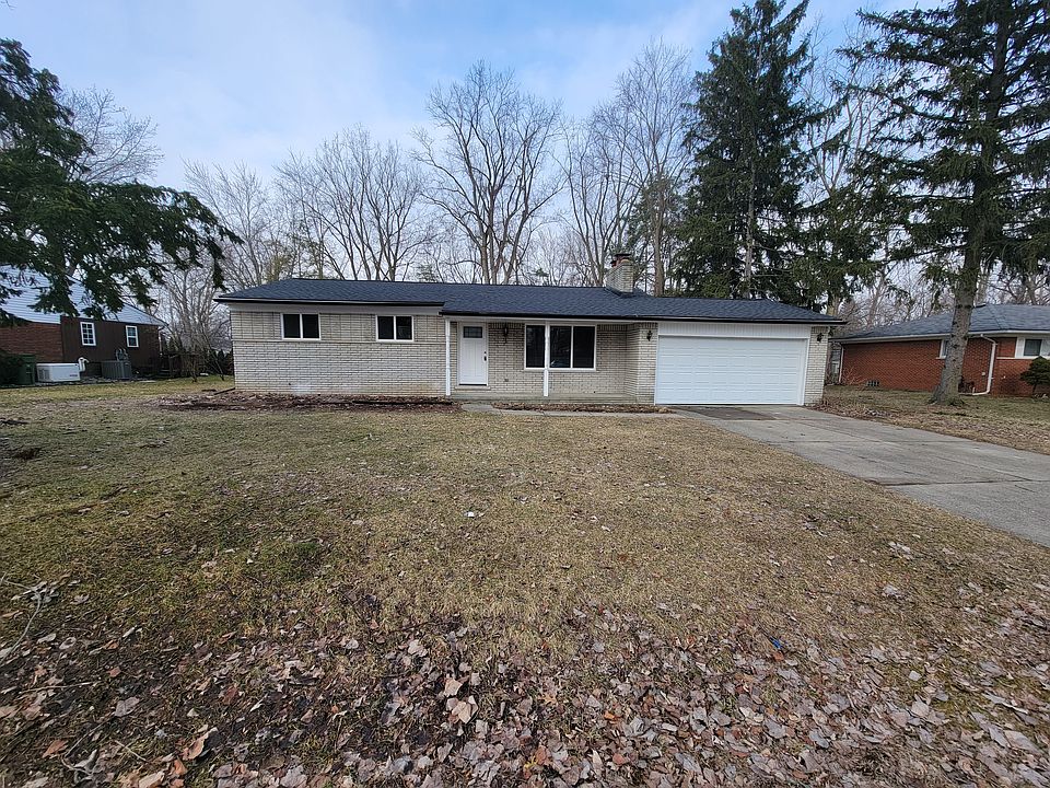 1st image of 53439 Lynnham Ln