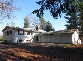 37 Pine Acres Ln, Dublin, NH 03444