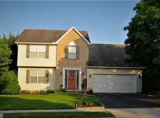 605 Parkway Dr, Littlestown, PA 17340