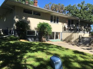 702 30th St NW, Austin, MN 55912