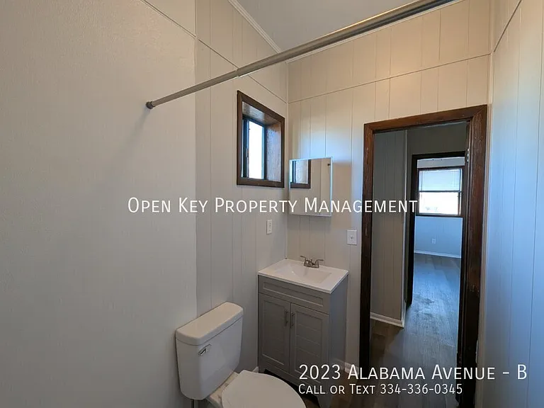 2023 Alabama Ave #B — Photo 11