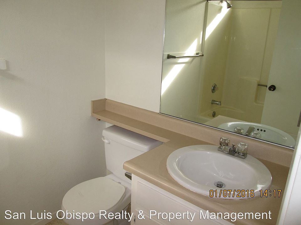 2nd image of 1334 Palm St APT 9