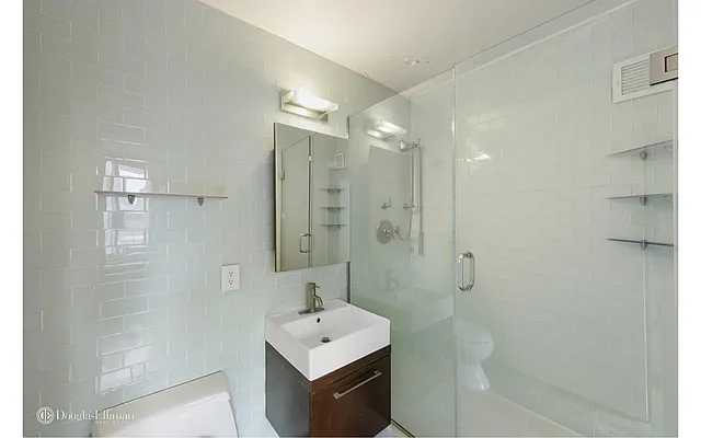 Rented by Douglas Elliman | media 17