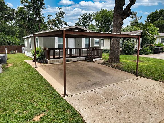 3rd image of 3741 Trinity Hills Ln