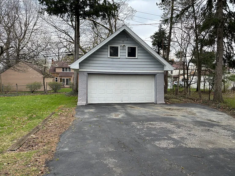 2303 Ashurst Rd #A — Photo 9