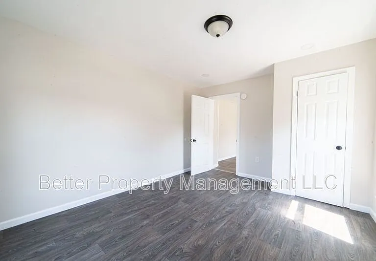 414-416 W Park Ave #4 — Photo 6