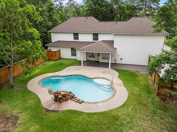 3rd image of 28539 E Benders Landing Blvd