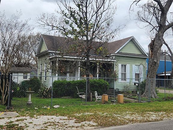 5th image of 211 Tabor St
