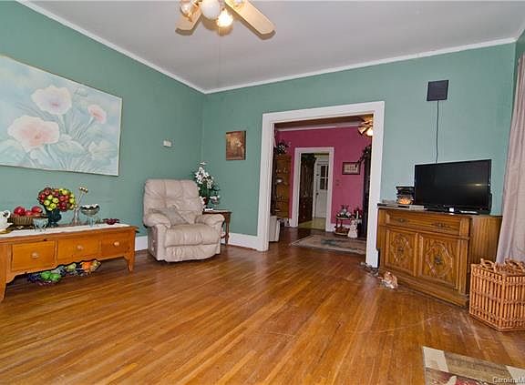2nd image of 4866 York Hwy