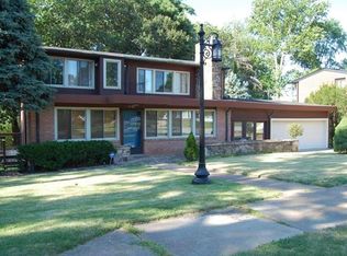 2821 Ridgeview Dr, Saint Louis, MO 63121