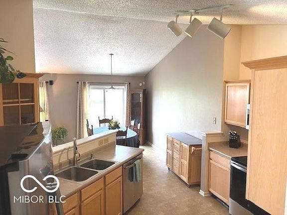 5th image of 10436 Kings Gap Way