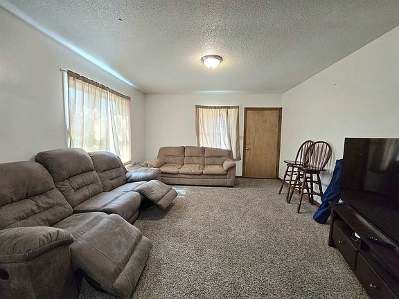 3rd image of 227 W 12th St