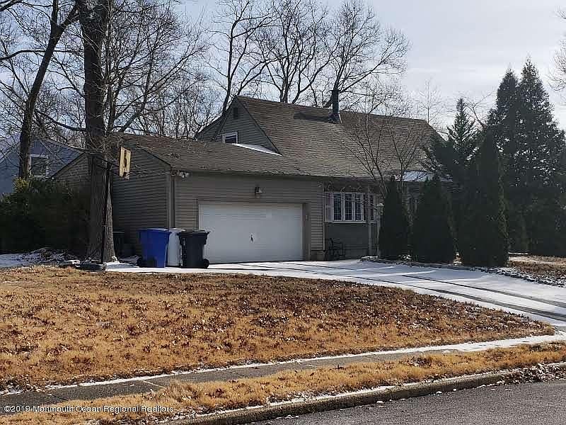 1st image of 999 Green Hill Blvd