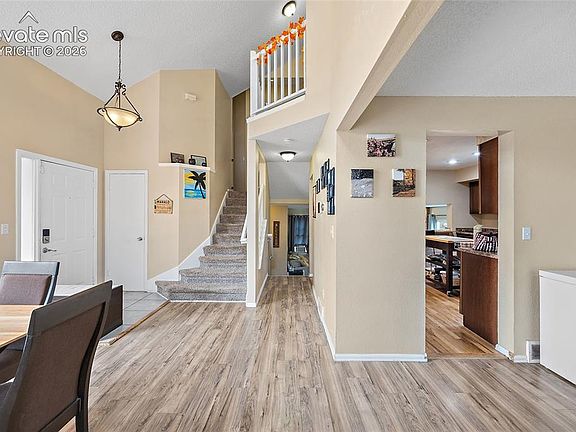 3rd image of 4404 Horizonpoint Dr