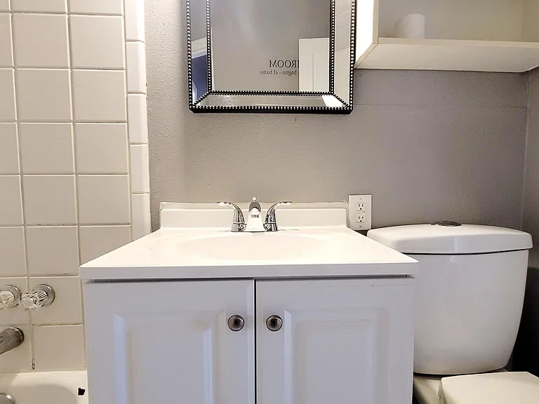 300 E Kittyhawk Dr — Photo 11