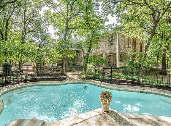 5th image of 1306 Wakefield Ct