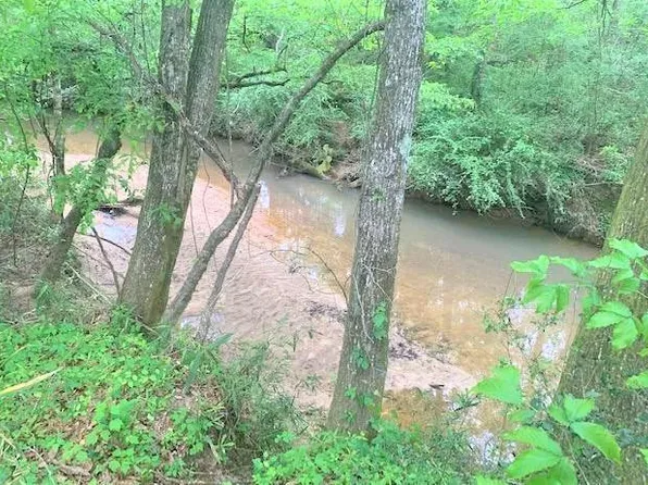 Liberty White Ln, McComb, MS 39648