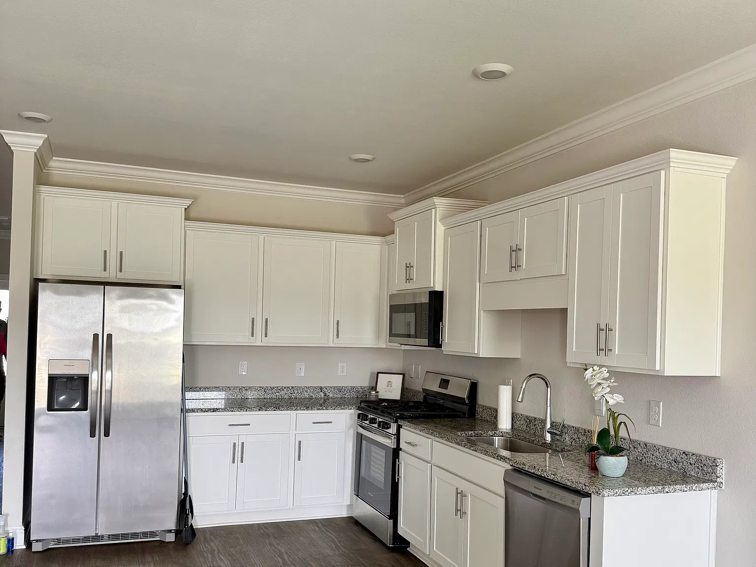4 bed, 1600 sqft, $2,200 — Photo 4