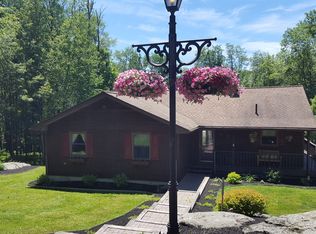 211 Hastings Ct, Grahamsville, NY 12740