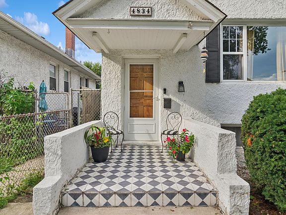 2nd image of 4834 W Cullom Ave