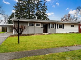 471 Darnell Dr, Dayton, OH 45431