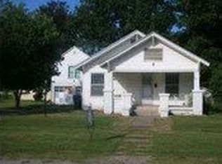 207 S 6th St, Davis, OK 73030