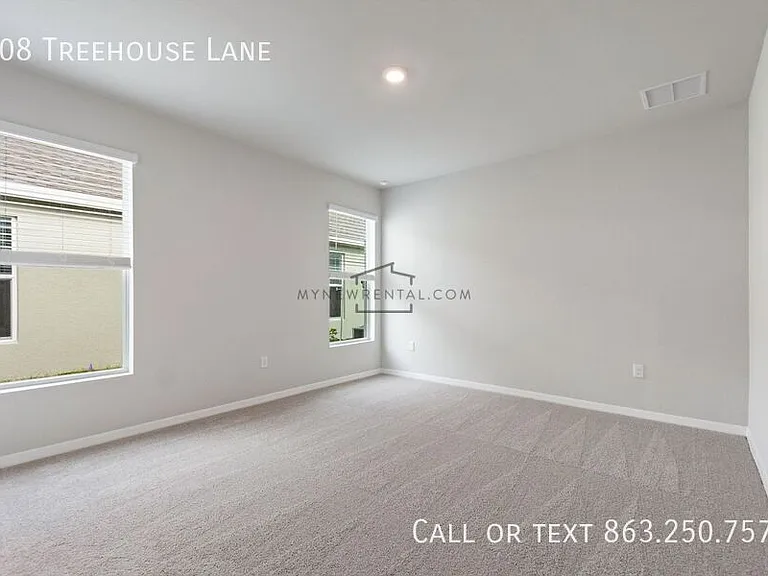 708 Treehouse Ln — Photo 20