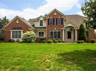 2 Grandhill Way, Pittsford, NY 14534