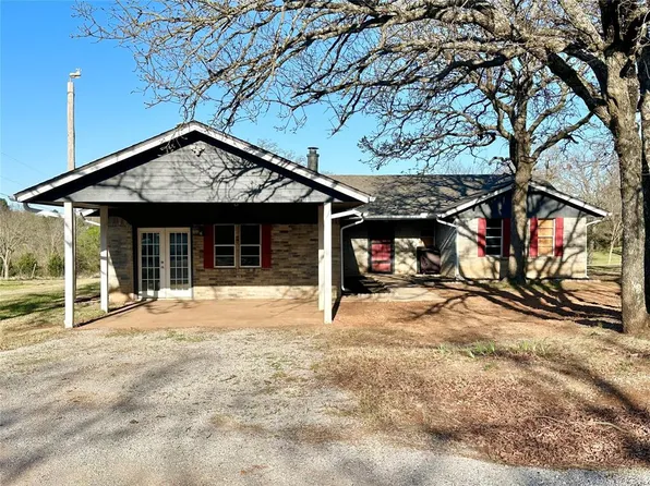 4101 Harrison Dr, Harrah, OK 73045