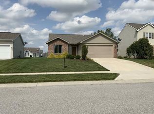 9507 Pinepark Pass, New Haven, IN 46774