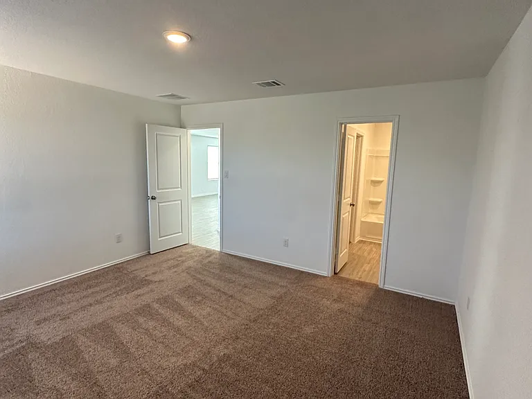 2508 Sweet Olive — Photo 22