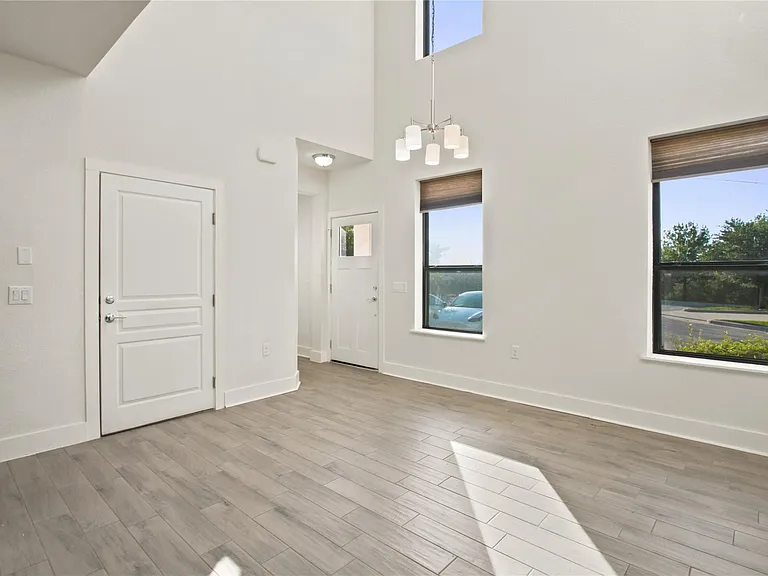 11415 Culzean Castle Dr — Photo 5