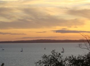 239 N State St #B, Bellingham, WA 98225